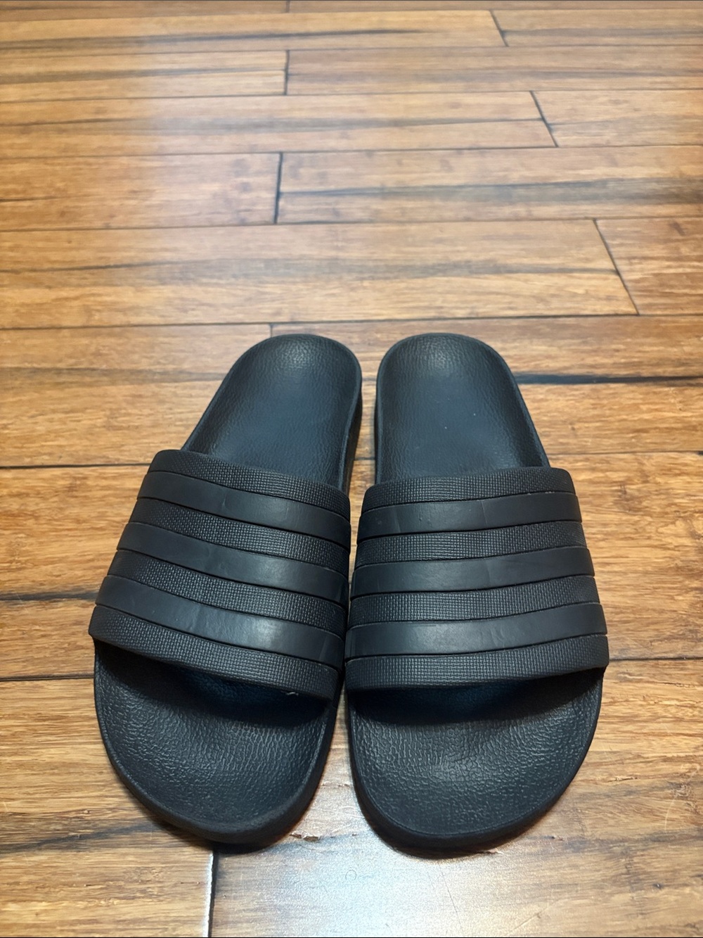 Adidas Adilette Aqua Comfort Slide Sandals Mens US 9 Black Open Toe Slip - Picture 1 of 10